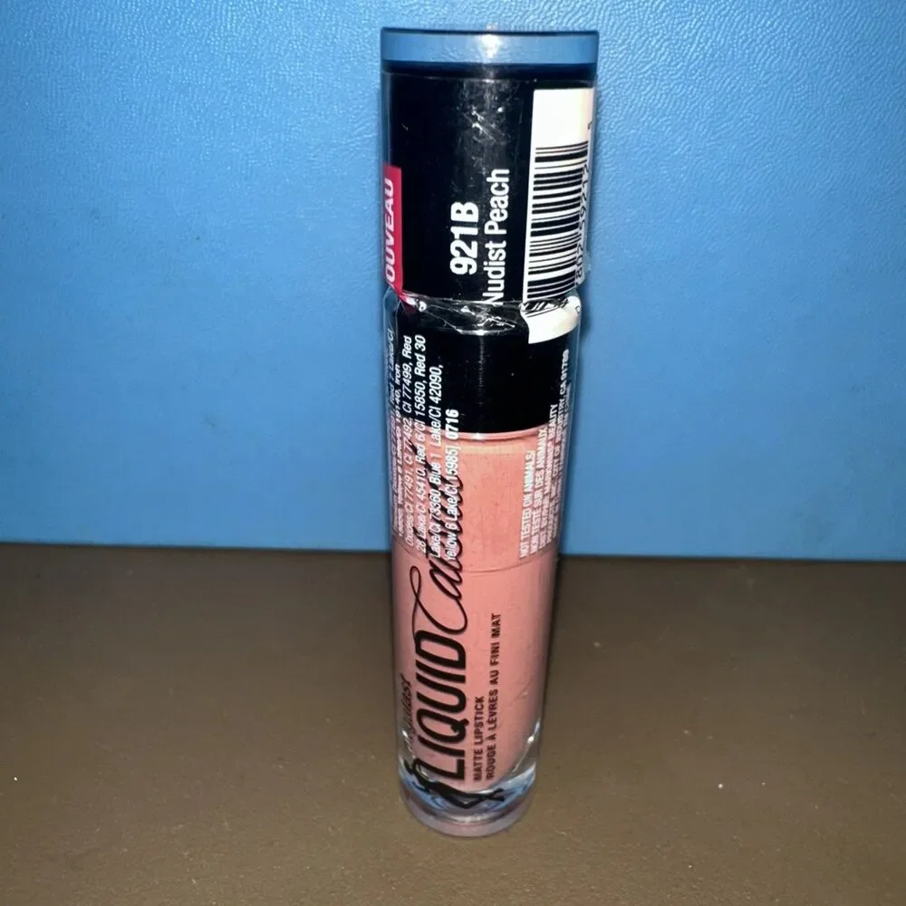 Wet n Wild Nudist Peach 921B MegaLast Liquid Catsuit Matte Lipstick, new selaed